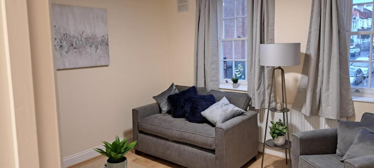 Upper Tooting Road Villa Londen Buitenkant foto